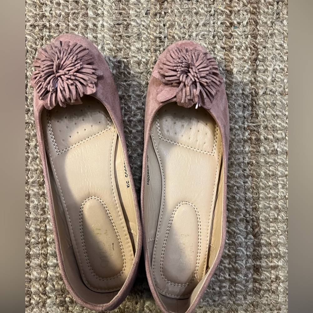 Dusty pink ballerina shoes